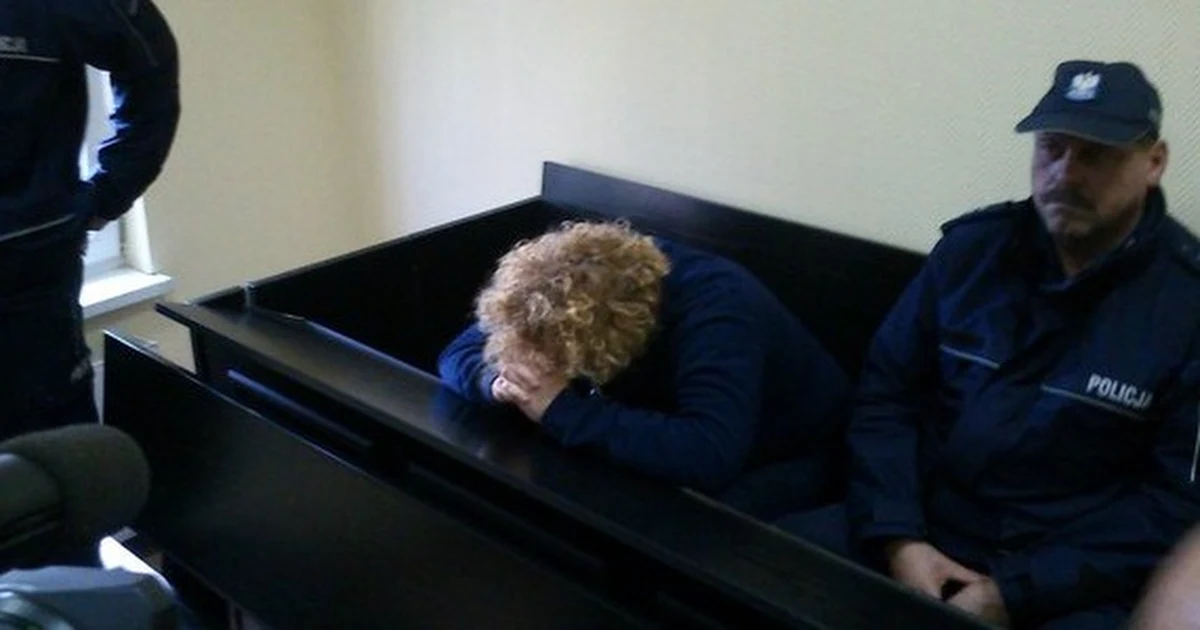 Anna C. - matka zastępcza z Pucka, podejrzana m.in. o zabójstwo jednego oraz śmiertelne pobicie drugiego z piątki powierzonych jej pod opiekę dzieci - przejdzie obserwację psychiatryczną w zamkniętej placówce. Na razie nie wiadomo czy była poczytalna, kiedy maltretowała dzieci.