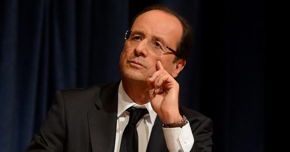 Prezydent Francois Hollande przestraszył się antykryzysowych protestów ulicznych w Paryżu, w których wzięło udział kilkadziesiąt tysięcy osób - tak komentatorzy tłumaczą pospieszne zapewnienia francuskiego rządu, że zapowiedziana podwyżka podatków trwać będzie tylko dwa lata. Później obywatele będą dawać fiskusowi mniej pieniędzy.