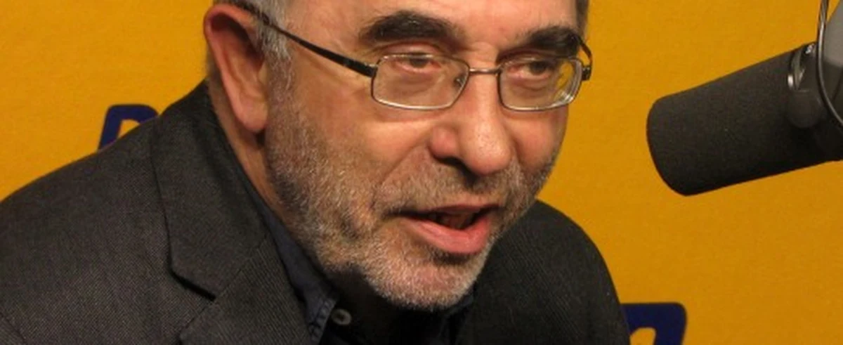 „Przeciwko Tuskowi zjednoczyły się trzy siły. Środowiska radiomaryjne, PiS-owskie i Solidarność. To niezwykle istotne wydarzenie. To może osłabić rząd Tuska” - mówi Aleksander Smolar, gość Kontrwywiadu RMF FM. Dla premiera istotne jest teraz wystąpienie, w którym zaprezentuje tzw. drugie exposé. Tusk wielokrotnie pokazywał umiejętność powrotu na scenę. Drugie exposé powinno być odbiciem, który zmieni niedobry, pasywny obraz rządu” - mówi gość RMF FM. 