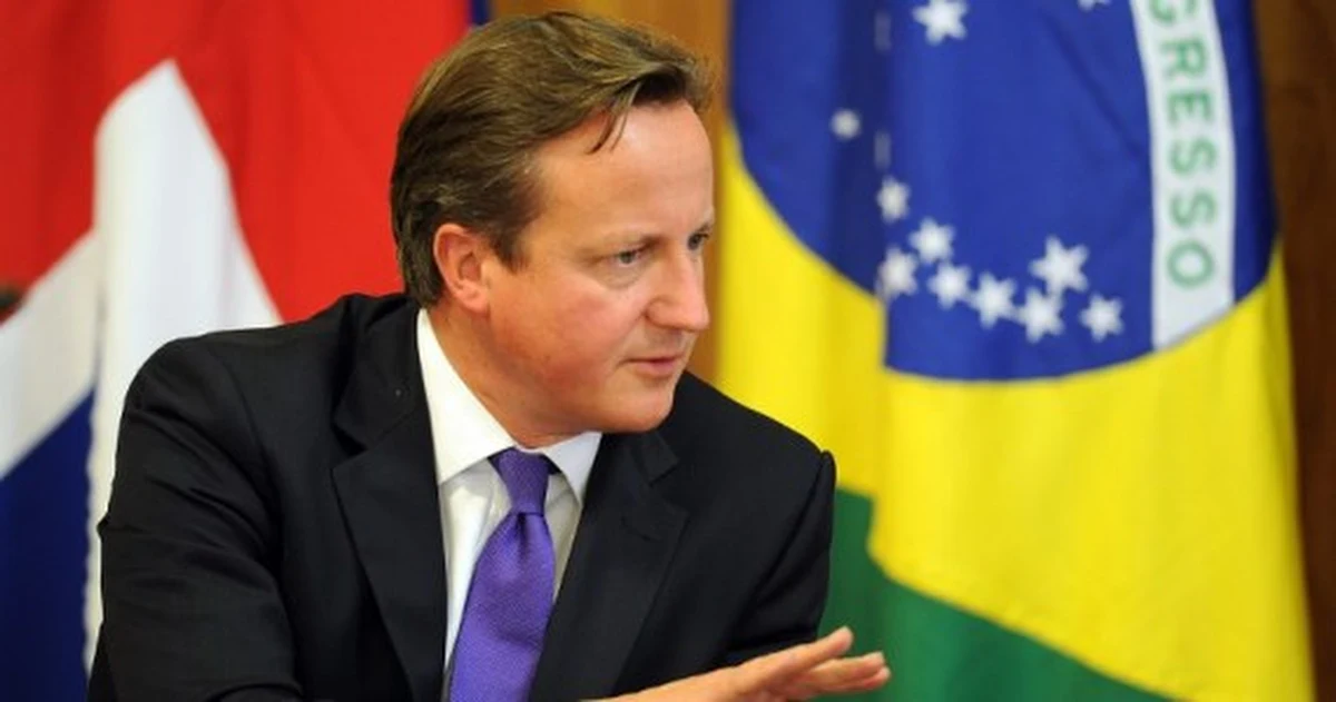 Osobny budżet dla strefy euro i reszty Unii Europejskiej - ten pomysł ma w Europie coraz więcej zwolenników. A dla Polski oznacza to nie tylko pogłębienie podziału Europy, ale ryzyko zmniejszenia dostępnej dla nas puli pieniędzy. 