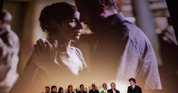 Film "Tango Libre" Belga Frederica Fontayne zwyciężył w konkursie głównym 28. Warszawskiego Festiwalu Filmowego. Za najlepszą reżyserię nagrodzono Andrzeja Jakimowskiego. Nagrodę dla najlepszego dokumentu otrzymał film "Fuck for Forest" Michała Marczaka.
