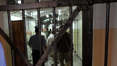 Holandia zamyka więzienia. Belgia głowi się, co zrobić ze skazańcami