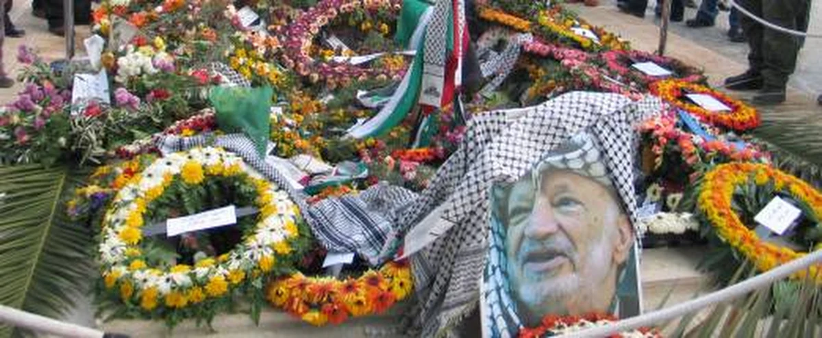 W Ramallah na Zachodnim Brzegu odbyła się ekshumacja Jasera Arafata, zmarłego w listopadzie 2004 roku przywódcy Palestyńczyków. Próbki szczątków przebadają szwajcarscy i francuscy eksperci. W ekshumacji uczestniczyli także specjaliści z Rosji. 