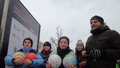 Rozświetlona tysiącem światełek Choinka od RMF FM chlubą krakowskiego rynku!