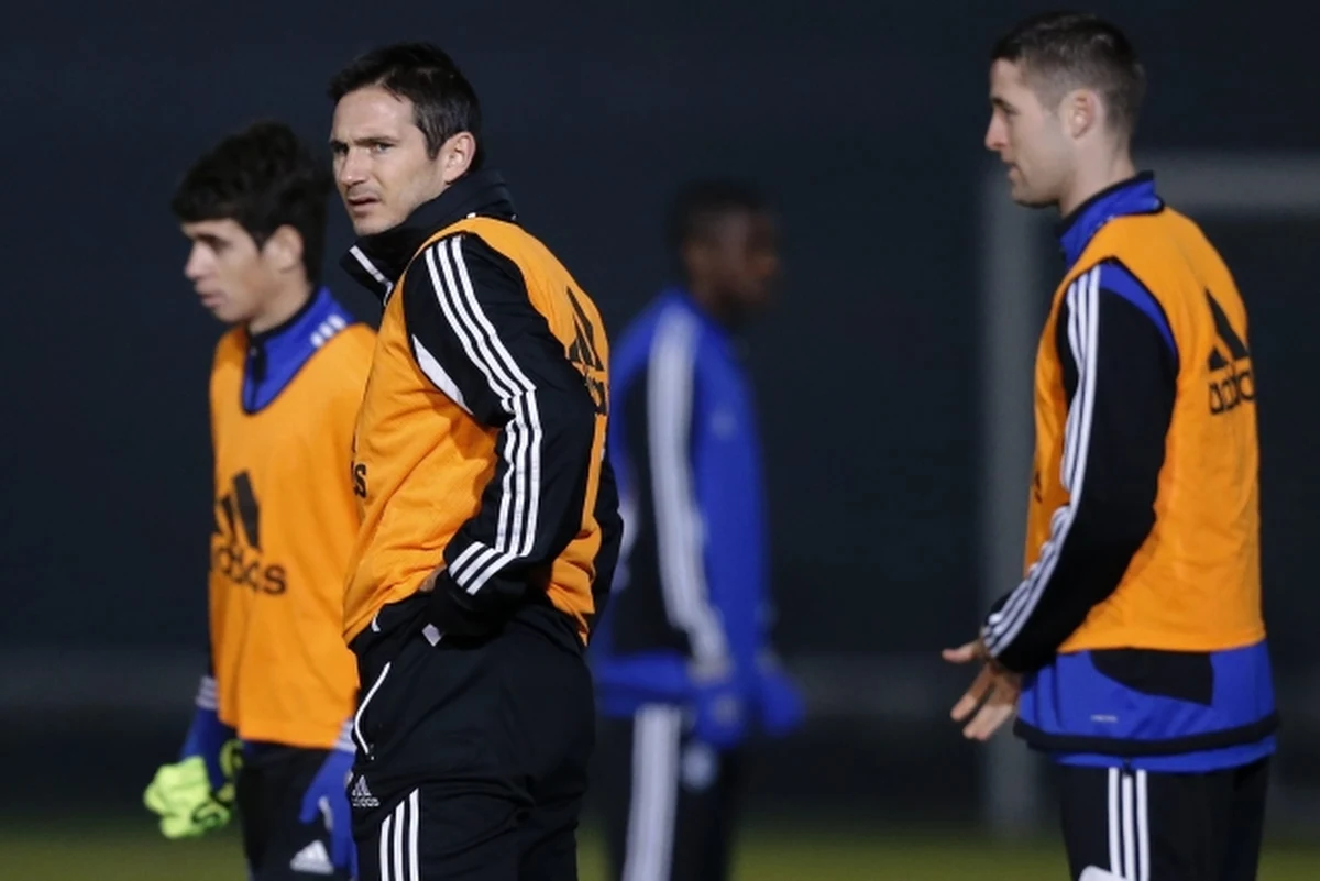 Angielska Chelsea Londyn albo brazylijskie Corinthians Sao Paulo. Jedna z tych drużyn zdobędzie dziś w Jokohamie Klubowe Mistrzostwo Świata. Chelsea po raz pierwszy stanie przed szansą sięgnięcia po to trofeum. Corinthians zdobyło go już 12 lat temu. 