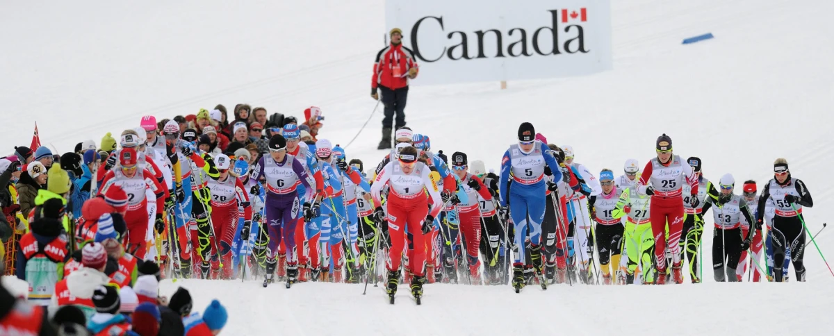 Pierwsza część zimowego sezonu za nami. To była właściwie rozgrzewka. Teraz pora na trochę świątecznego wytchnienia, ale później przed Justyną Kowalczyk i naszymi skoczkami pierwsze naprawdę poważne wyzwanie, czyli Tour de Ski i Turniej Czterech Skoczni. A jak wypadli nasi sportowcy na początku sportowej zimy?
