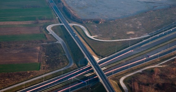 W nowym roku przybędzie mniej nowych dróg niż w ubiegłym. Przez ostatnie dwanaście miesięcy oddano do użytku ponad 730 kilometrów, przez kolejne dwanaście - ma przybyć najwyżej 400 kilometrów.