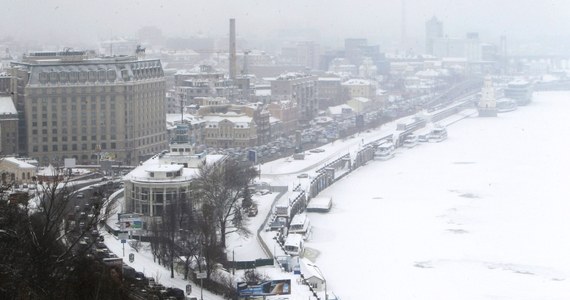 Aż 19 osób zmarło w ciągu ostatniej doby na Ukrainie z powodu wychłodzenia organizmu - poinformowało ukraińskie ministerstwo zdrowia. Od początku grudnia odnotowano w kraju już 37 ofiar śmiertelnych fali mrozów.