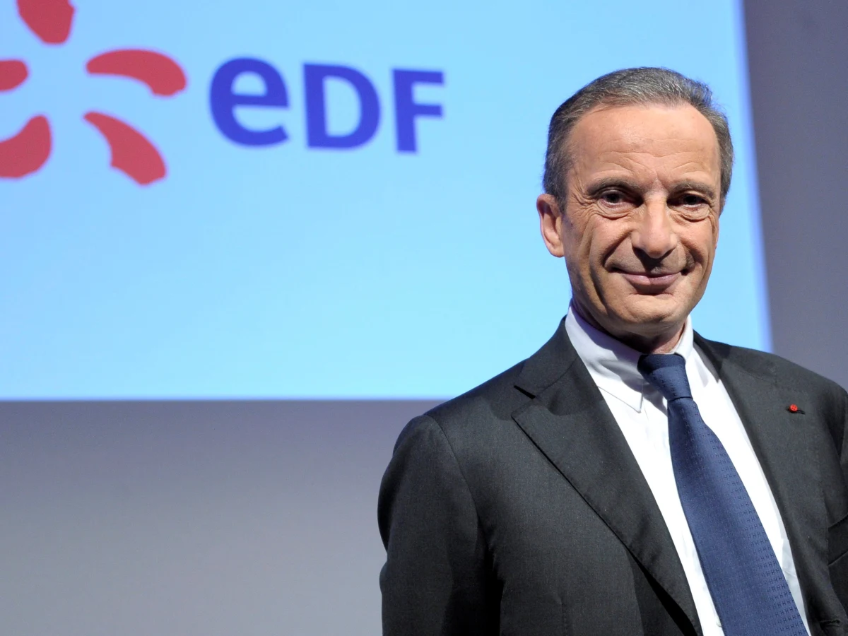 Szef francuskiego publicznego koncernu energetycznego EDF jest podejrzany o próbę sprzedania Chińczykom sekretów nadsekwańskich elektrowni atomowych. Rządowa komisja wszczęła już w sprawie śledztwo. 