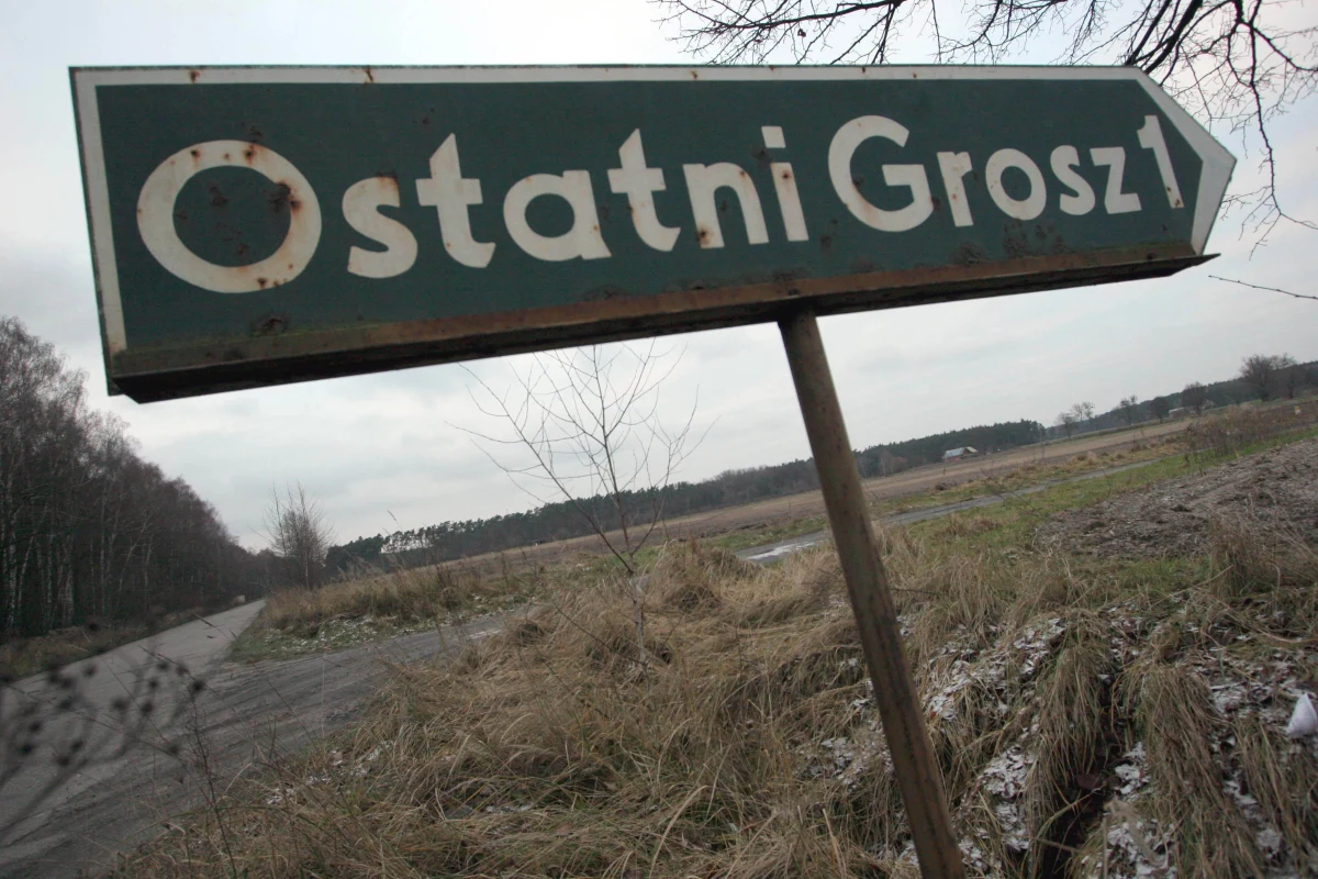 Głowaczewo Osada zamiast Głowaczewo przysiółek wsi Czechyń, Ełgowo zamiast Elgowa i Wzgórze Księżniczki Gertrudy w Kościerzynie - to tylko niektóre nowości, jakie pojawią się na polskich mapach już 1 stycznia 2013 roku. Rozporządzenie w sprawie korekt i nowych nazw geograficznych przygotowało Ministerstwo Administracji i Cyfryzacji. 