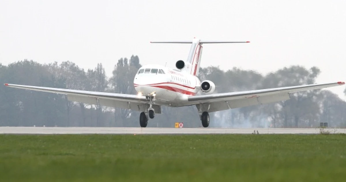Tylko od Rosjan zależy, kiedy polscy biegli skończą prace nad odczytaniem zapisu rozmów z kokpitu jaka-40, który lądował w Smoleńsku przed katastrofą prezydenckiego tupolewa. Trzeba zweryfikować zeznania technika pokładowego, który twierdził, że kontrolerzy wydawali pilotom komendy zejścia poniżej dopuszczalnego minimum. 
