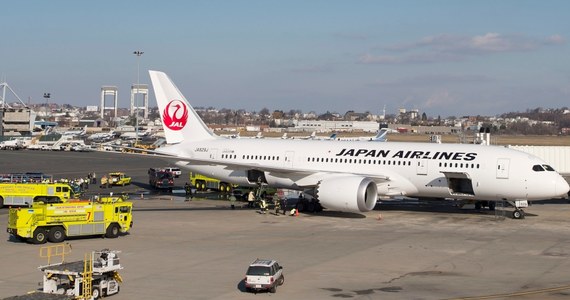 Do wycieku paliwa doszło w Boeingu 787 Dreamliner japońskich linii Japan Airlines. Samolot ruszał właśnie do startu z Bostonu do Tokio - informuje telewizja CNN.