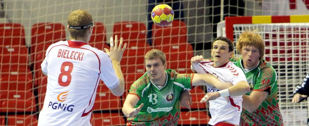 "Dostaliśmy niezłą lekcję. Nie można wyjść mentalnie z meczu jeszcze przed jego zakończeniem" - mówił rozgrywający reprezentacji Polski piłkarzy ręcznych Mariusz Jurkiewicz po jej pierwszym spotkaniu w mistrzostwach świata w Saragossie. Biało-czerwoni wygrali z Białorusią 24:22.