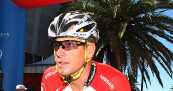 Lance Armstrong przyzna się do dopingu i przeprosi za swoje błędy - twierdzi anonimowy informator agencji Associated Press przed występem dożywotnio zdyskwalifikowanego kolarza w programie słynnej Oprah Winfrey. Sam Armstrong obiecał szczerze odpowiedzieć na każde pytanie.