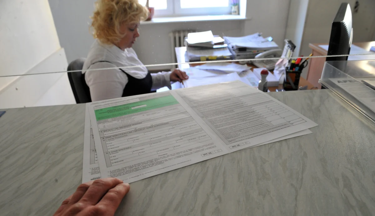 Prawie 220 tys. przedsiębiorców poprosi Zakład Ubezpieczeń Społecznych o umorzenie długów. Zakład wylicza, że koszty tej abolicji wyniosą ponad 800 mln złotych, z czego niemal połowa to odsetki.