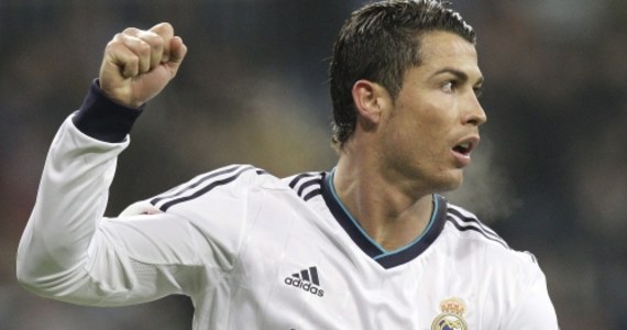 Piłkarz Realu Madryt Cristiano Ronaldo uciął spekulacje medialne na temat zmiany barw klubowych. Portugalczyk oświadczył, że zamierza pozostać w zespole "Królewskich" do końca kontraktu, czyli do czerwca 2015 roku.