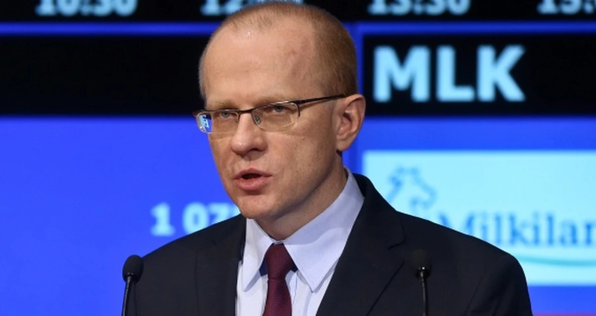 Walne zgromadzenie Giełdy Papierów Wartościowych odwołało Ludwika Sobolewskiego z funkcji prezesa. Nadzwyczajne Walne Zgromadzenie już powołało na stanowisko prezesa spółki Adama Maciejewskiego.