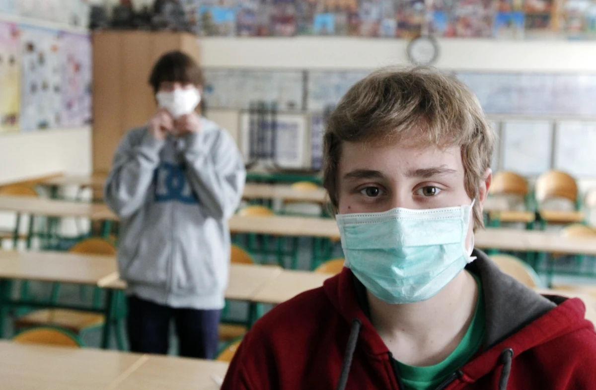 Szpitale w Mikołowie i Bytomiu wstrzymały odwiedziny u chorych. Ten drugi również ograniczył przyjęcia. Powód? Grypa świńska i zwykła sezonowa. 