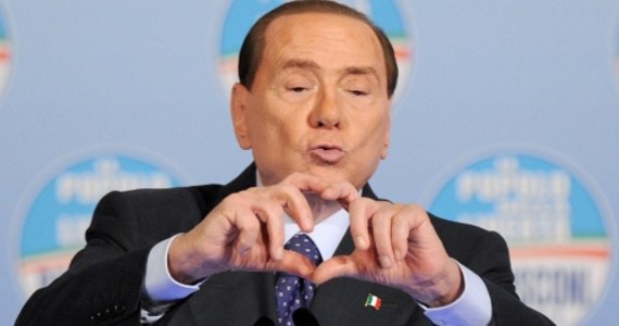 Silvio Berlusconi znów wywołał swoją wypowiedzią polityczną burzę. Jego zdaniem, przywódca faszystów Benito Mussolini wprawdzie wprowadził ustawy rasowe, ale "pod wieloma innymi względami zrobił dobre rzeczy". Te słowa padły z ust byłego premiera Włoch podczas obchodów Międzynarodowego Dnia Pamięci o Ofiarach Holocaustu. 