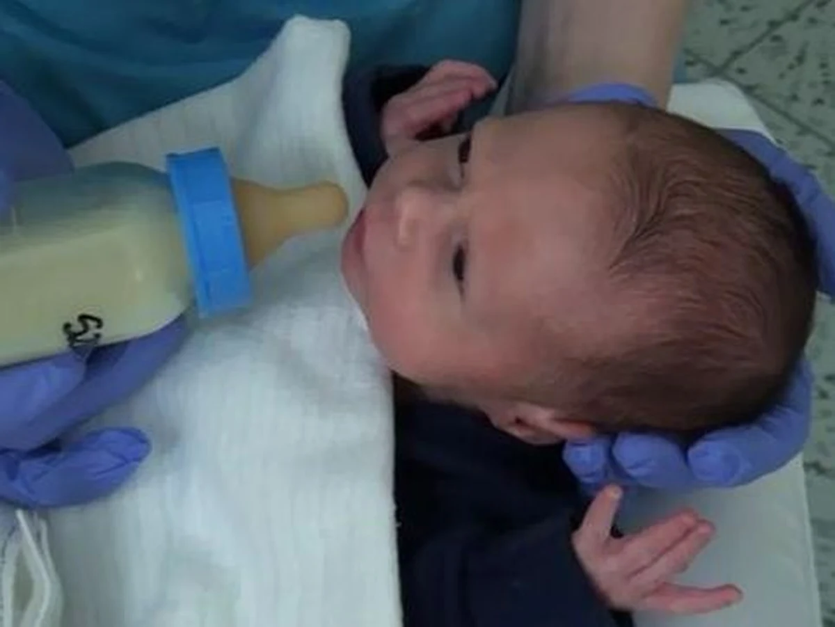 Aż 90 procent dzieci nie miałoby problemów z wymową, gdyby tuż po urodzeniu były pod opieką logopedów. Seplenienie, brak słynnego "r" to efekt nieprawidłowego przyjmowania pokarmu i błędów w żywieniu maluchów.