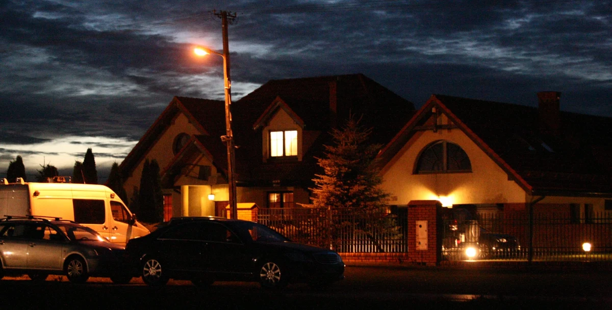 Prokuratorzy prowadzący sprawę Krzysztofa Olewnika spotkają się w Gdańsku z niemieckim ekspertem od śladów krwi Berndem Brinkmannem. Będą omawiać efekty oględzin, jakie w czwartek biegły przeprowadził w domu Olewnika w Drobinie.