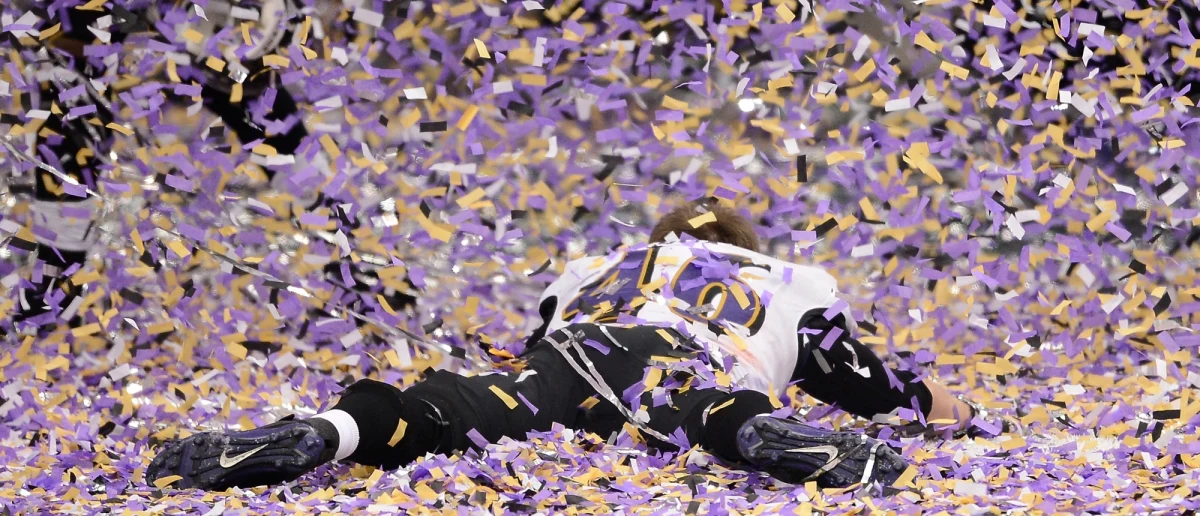 Drużyna Baltimore Ravens zdobyła Super Bowl pokonując w Nowym Orleanie w 47. finale ligi futbolu amerykańskiego NFL zespół San Francisco 49ers 34:31. Pod wieloma względami był to wyjątkowy mecz. Trenerami 49ers i Ravens są bracia, odpowiednio 49-letni James Harbaugh i o rok starszy John. 