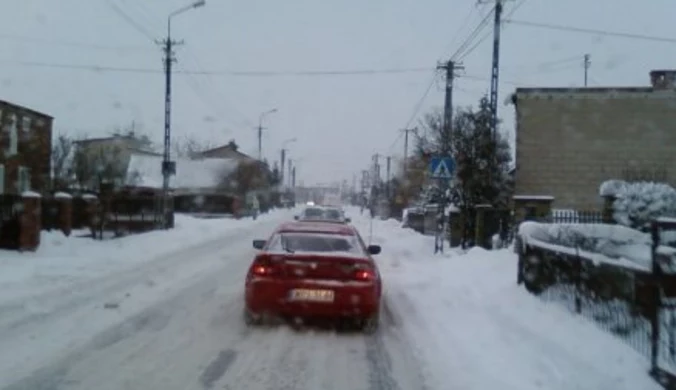 Uwaga! Bardzo ślisko na drogach