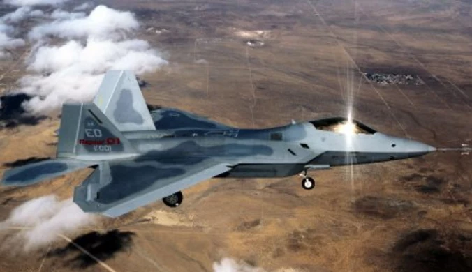 USA: Rozbił się samolot wojskowy F-22