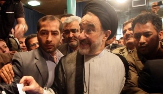 Iran: Były prezydent Chatami apeluje o referendum