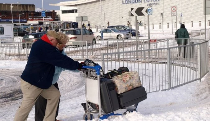 Śnieg sparaliżował Wielką Brytanię