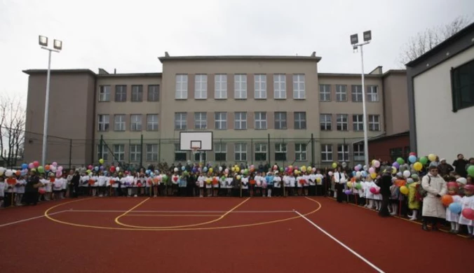 Jak brat ministra sportu dawał rządowe kontrakty