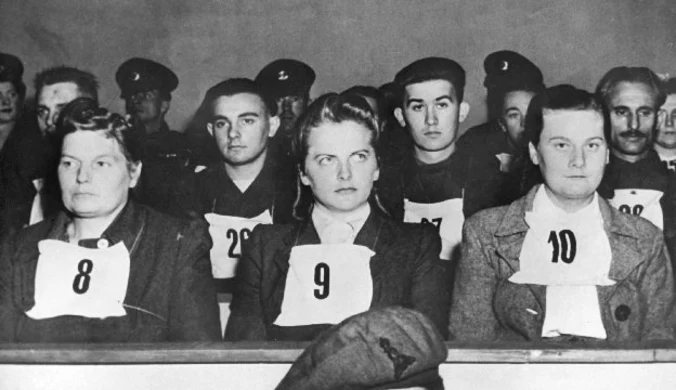Nazistowskie zbrodniarki wojenne: Jak stały się bestiami?
