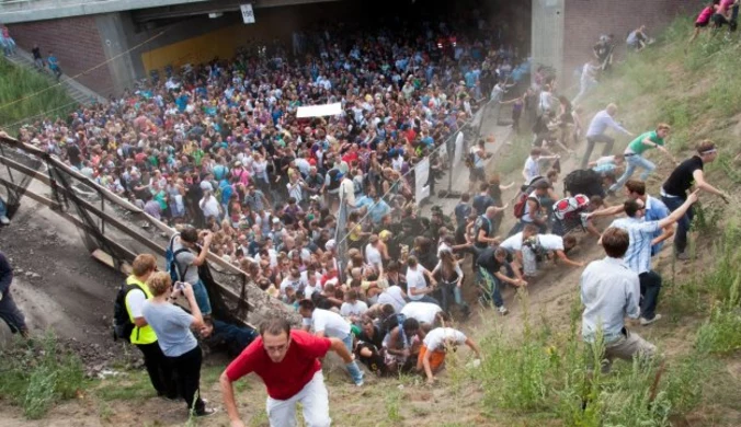 Rażące zaniedbania organizatorów Love Parade