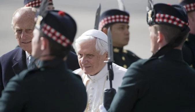 Papież Benedykt XVI przybył do Wielkiej Brytanii