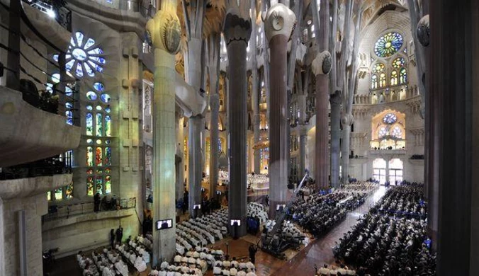 Ewakuowano bazylikę Sagrada Familia z powodu pożaru