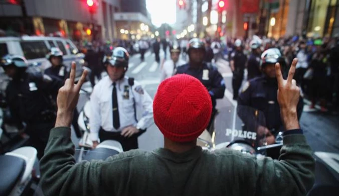 Ruch Okupuj Wall Street stawia opór policji