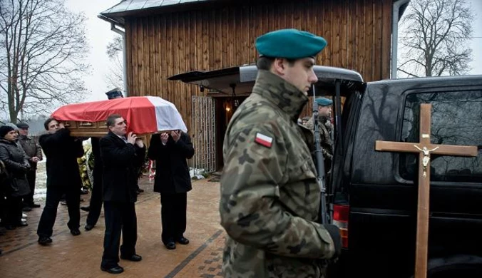 Ostatnie pożegnania pięciu polskich żołnierzy