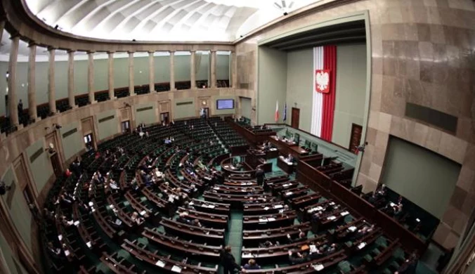 Sejm przyjął informację rządu ws. wymiaru godzin lekcji historii