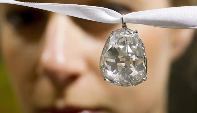 Za 9,5 mln dolarów sprzedano królewski diament Beau Sancy