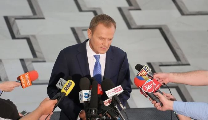 Tusk: Było ryzyko, że Rosjanie wbiegną na murawę