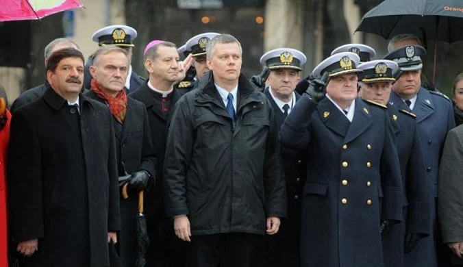 Siemoniak: Rezerwiści trafią na szkolenia