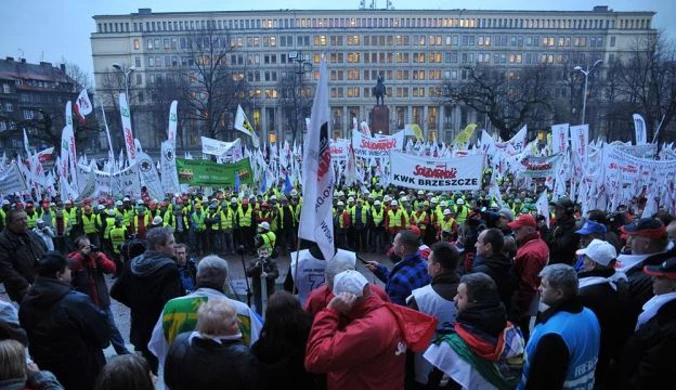 Związki zawodowe nie składają broni