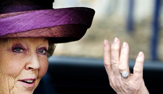 Królowa Beatrix ogłosiła abdykację