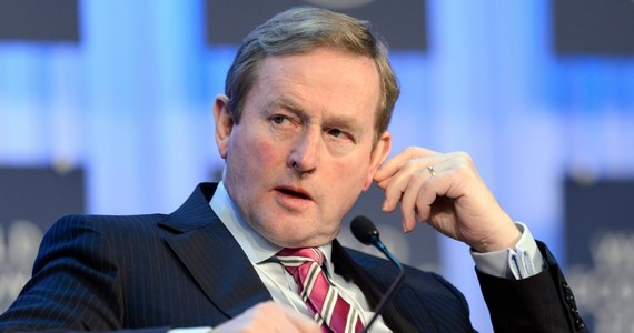 Premier Irlandii Enda Kenny przeprosił za kierowanie dziewczynek i kobiet do przymusowej pracy w pralniach prowadzonych przez siostry magdalenki. Do zakonnic w latach 1922-96 trafiały tak zwane "upadłe kobiety". Najczęściej były niezamężne i w ciąży. "Wiele z nich ma poczucie, że ukradziono im dzieciństwo" - powiedział szef irlandzkiego rządu. 