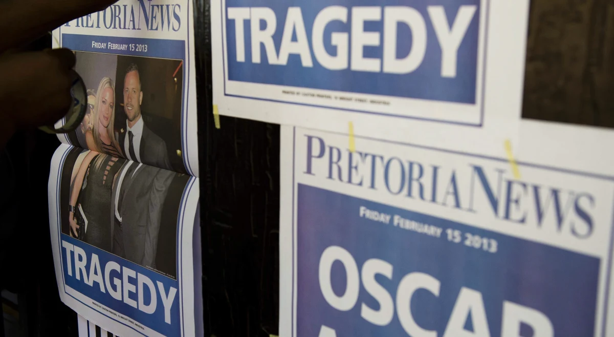 W RPA wyemitowano telewizyjne show z modelką Reevą Steenkamp, która dwa dni wcześniej została zastrzelona przez swojego chłopaka, najsłynniejszego niepełnosprawnego lekkoatletę Oscara Pistoriusa. Rodzina nie została zapytana o zgodę.