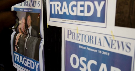 W RPA wyemitowano telewizyjne show z modelką Reevą Steenkamp, która dwa dni wcześniej została zastrzelona przez swojego chłopaka, najsłynniejszego niepełnosprawnego lekkoatletę Oscara Pistoriusa. Rodzina nie została zapytana o zgodę.