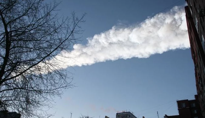 Meteoryty poważnie uszkodziły halę łyżwiarską