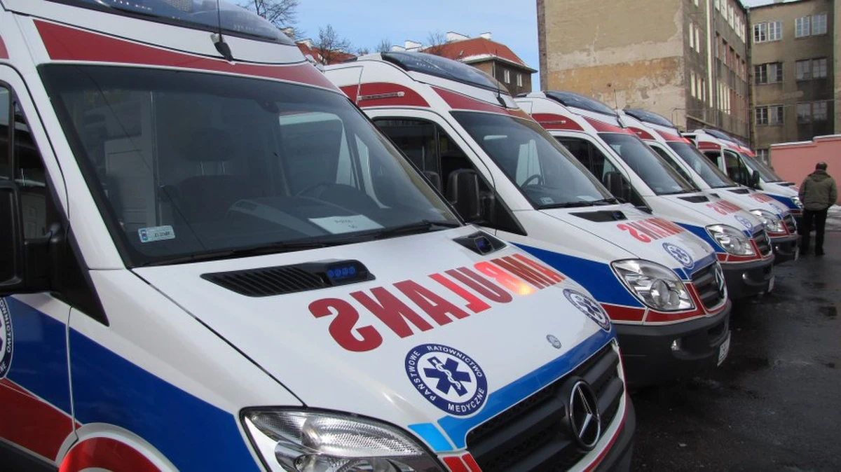 Pogotowie ratunkowe na Pomorzu Zachodnim zakupiło 10 nowiutkich karetek. Ambulanse są naszpikowane najnowszą technologią, a pod ich maską pracują 190-konne silniki.