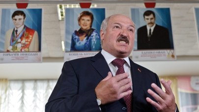 Łukaszenka: Na destabilizację sytuacji na Białorusi idą miliony dolarów