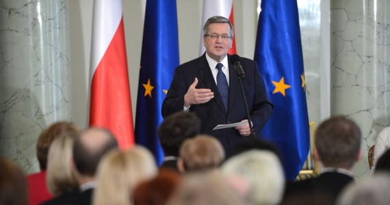 Bronisław Komorowski zaproponował wprowadzenie nowej ulgi podatkowej na dzieci. Polegałaby ona na zwiększaniu kwoty dochodów wolnej od podatku w zależności od liczby dzieci w rodzinie. Prezydent zastrzegł jednak, że to rozwiązanie wymaga konsultacji z rządem.